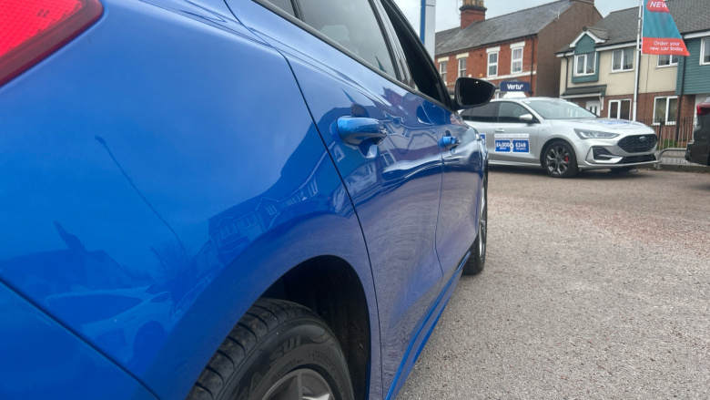 Ford Focus 1.0 EcoBoost Hybrid mHEV 125 ST-Line Edition 5dr Petrol Hatchback